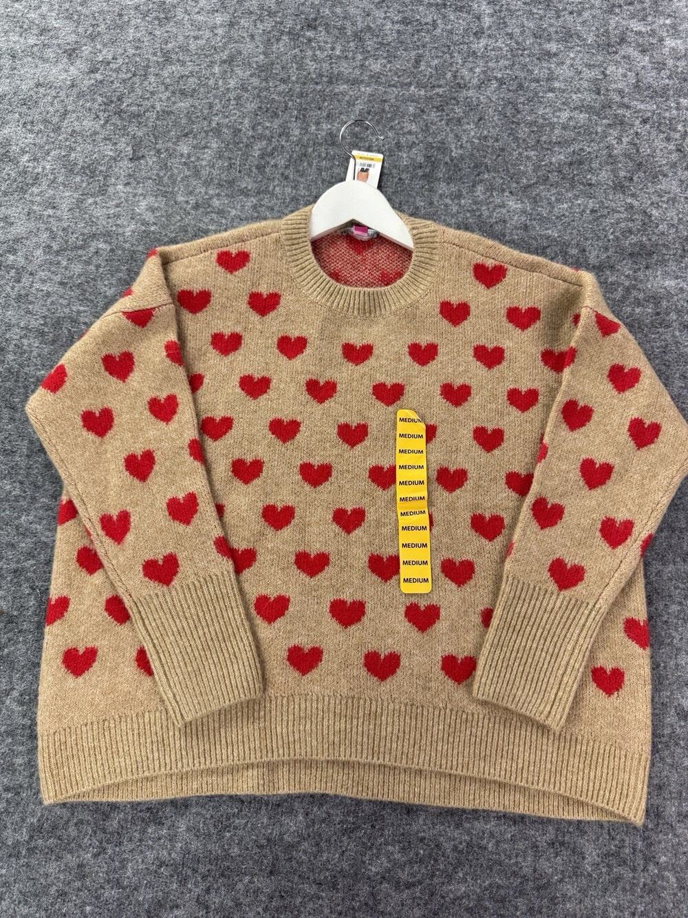 Vince Camuto Sweater Womens Medium Tan Red Heart Knit Crewneck Pullover N223